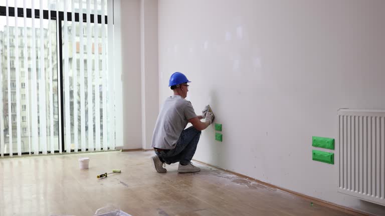 Best Mold Remediation for Healthcare Facilities  in Salem, IN